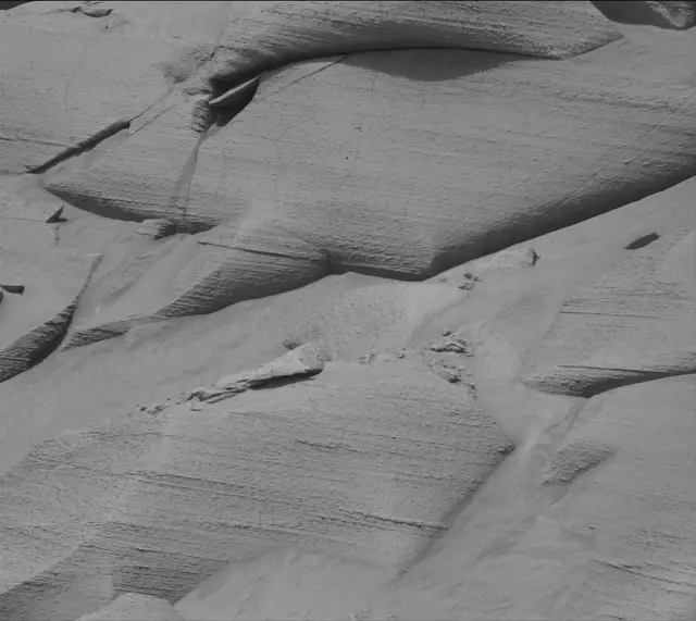 Sol 3794: Mast Camera (Mastcam)