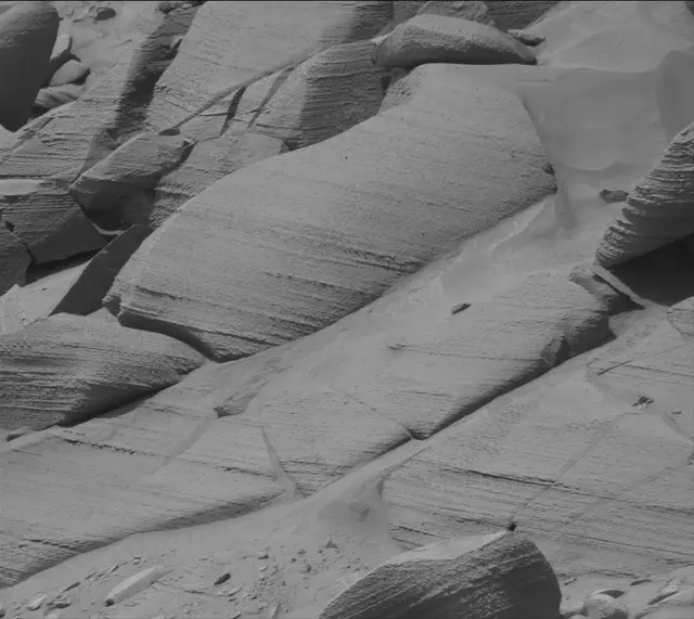 Sol 3794: Mast Camera (Mastcam)