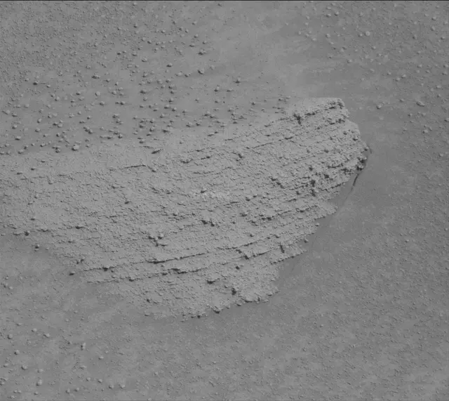 Sol 3794: Mast Camera (Mastcam)