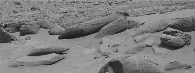 Sol 3796: Mast Camera (Mastcam)