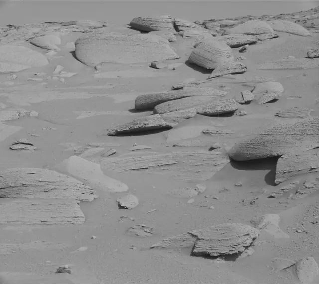 Sol 3796: Mast Camera (Mastcam)