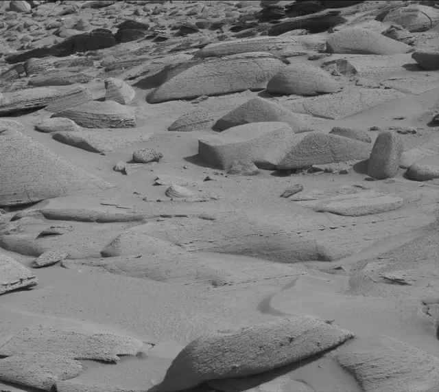 Sol 3796: Mast Camera (Mastcam)
