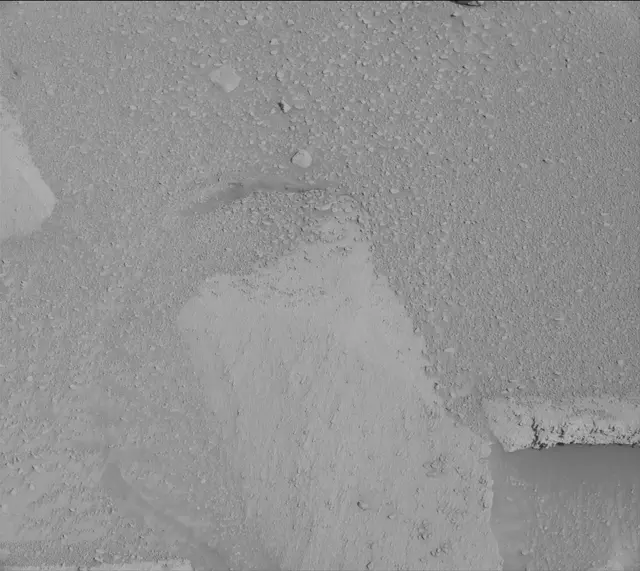 Sol 3796: Mast Camera (Mastcam)