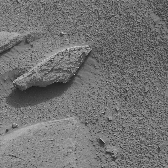 Sol 3796: Mast Camera (Mastcam)