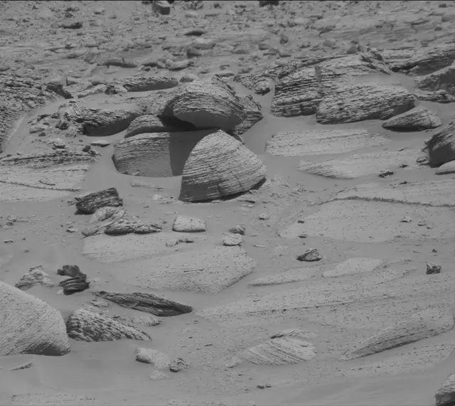 Sol 3796: Mast Camera (Mastcam)