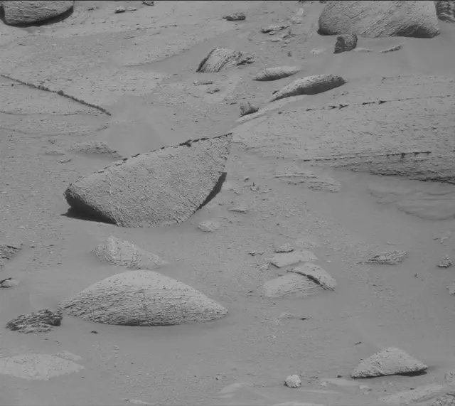 Sol 3796: Mast Camera (Mastcam)