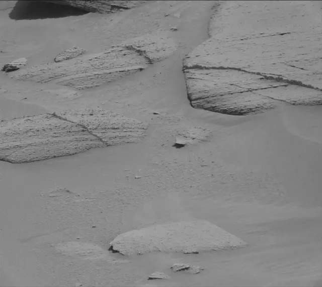 Sol 3796: Mast Camera (Mastcam)