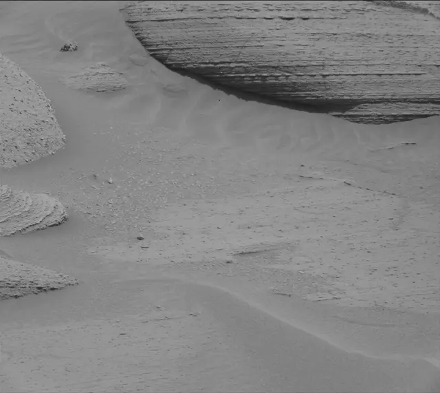 Sol 3796: Mast Camera (Mastcam)