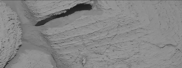 Sol 3797: Mast Camera (Mastcam)