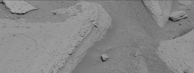 Sol 3797: Mast Camera (Mastcam)