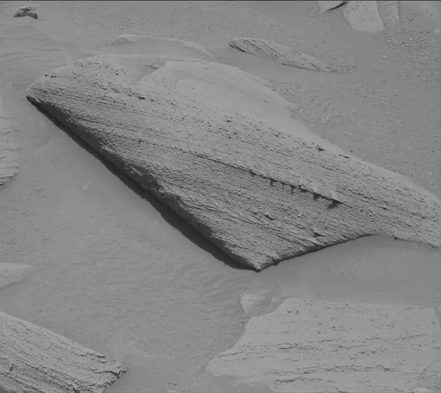 Sol 3797: Mast Camera (Mastcam)