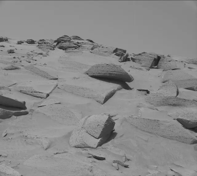 Sol 3797: Mast Camera (Mastcam)