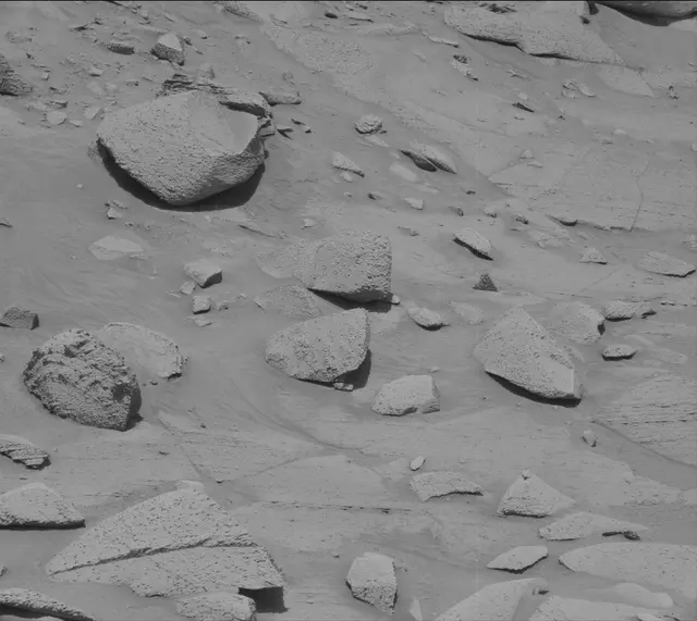 Sol 3797: Mast Camera (Mastcam)