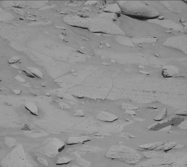 Sol 3797: Mast Camera (Mastcam)