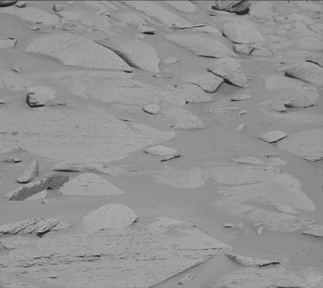 Sol 3797: Mast Camera (Mastcam)