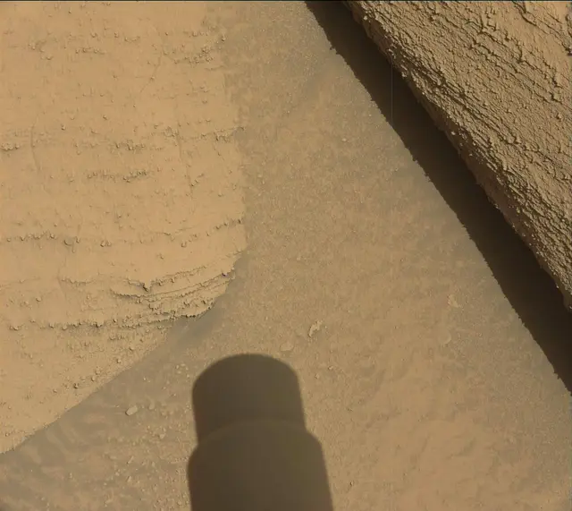 Sol 3797: Mast Camera (Mastcam)