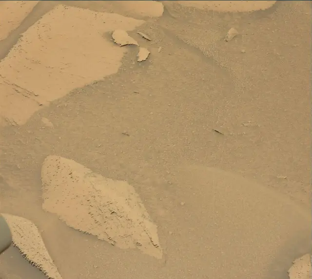 Sol 3797: Mast Camera (Mastcam)