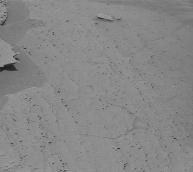 Sol 3797: Mast Camera (Mastcam)
