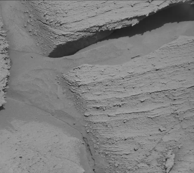 Sol 3797: Mast Camera (Mastcam)