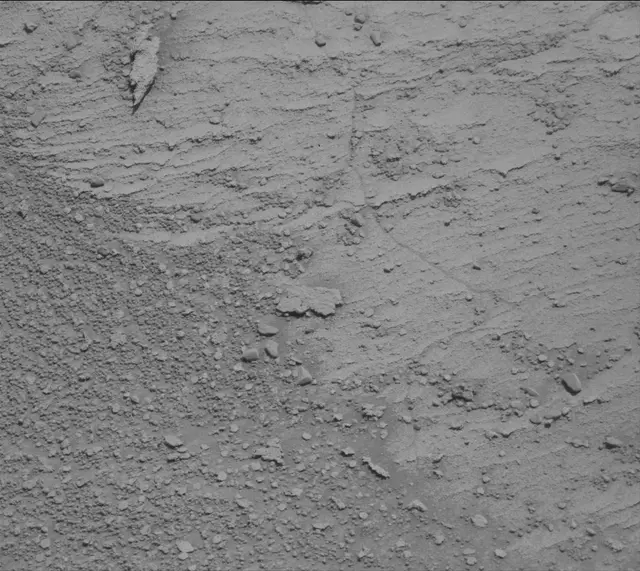 Sol 3797: Mast Camera (Mastcam)