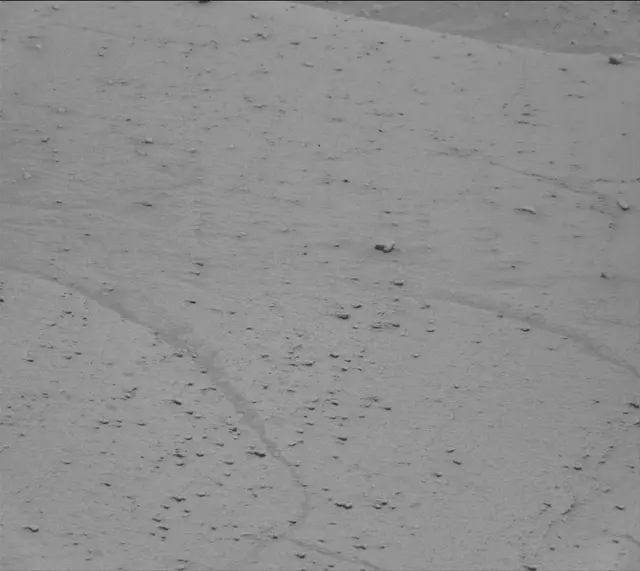 Sol 3797: Mast Camera (Mastcam)