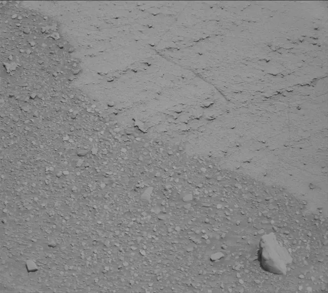 Sol 3797: Mast Camera (Mastcam)