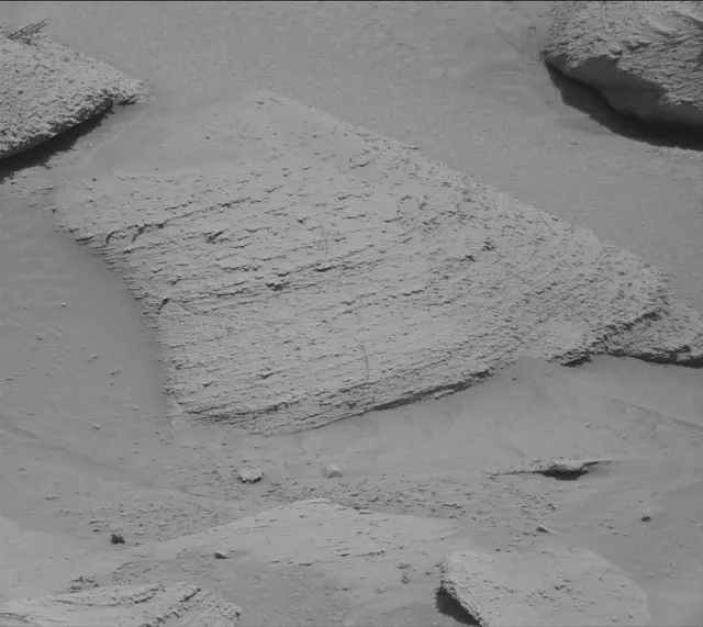 Sol 3797: Mast Camera (Mastcam)