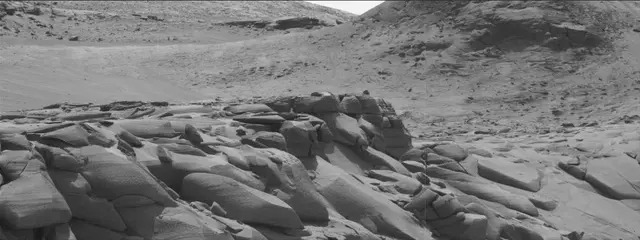 Sol 3798: Mast Camera (Mastcam)