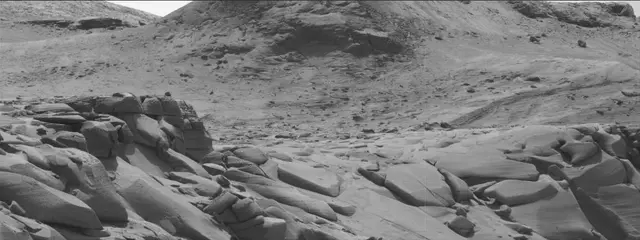 Sol 3798: Mast Camera (Mastcam)