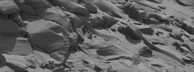 Sol 3798: Mast Camera (Mastcam)