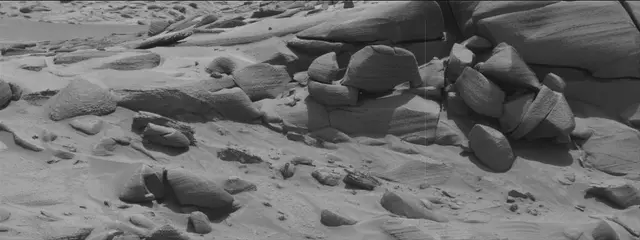 Sol 3798: Mast Camera (Mastcam)