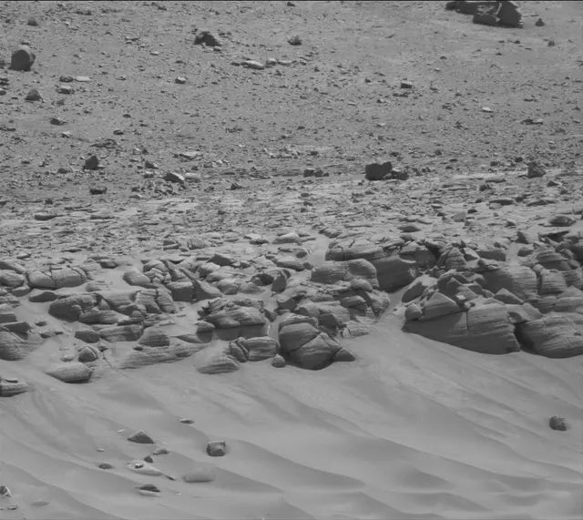 Sol 3798: Mast Camera (Mastcam)