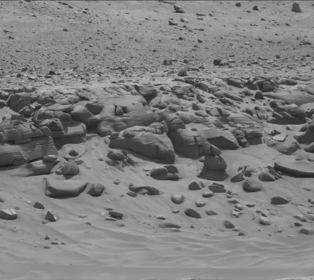 Sol 3798: Mast Camera (Mastcam)
