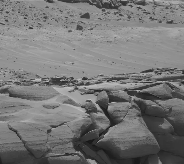 Sol 3798: Mast Camera (Mastcam)