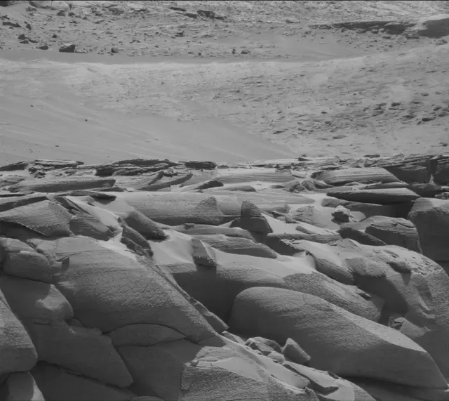 Sol 3798: Mast Camera (Mastcam)