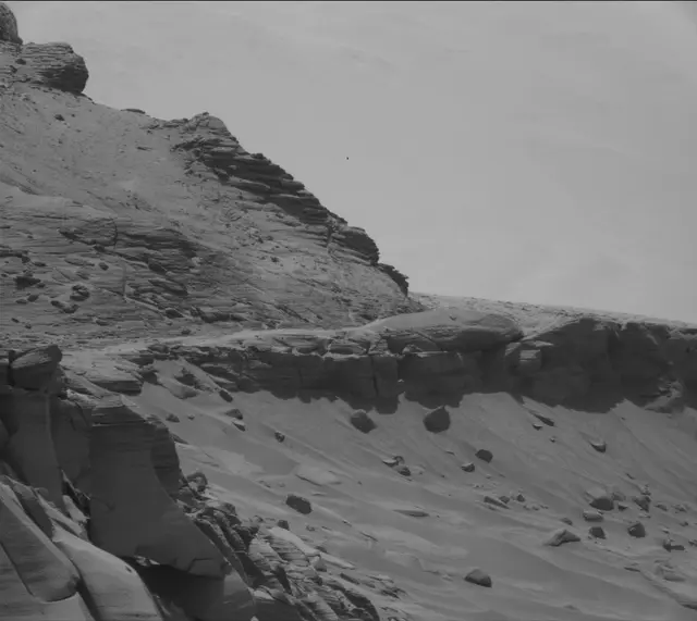 Sol 3798: Mast Camera (Mastcam)