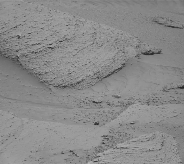 Sol 3798: Mast Camera (Mastcam)