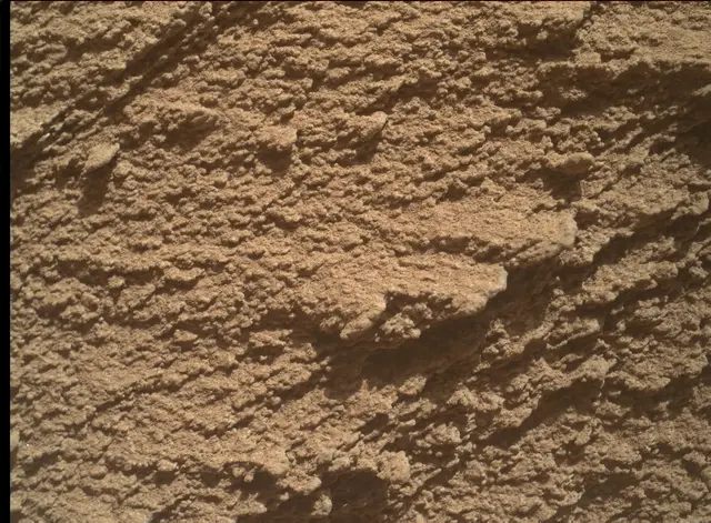 Sol 3798: Mars Hand Lens Imager (MAHLI)