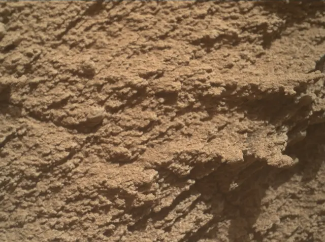 Sol 3798: Mars Hand Lens Imager (MAHLI)