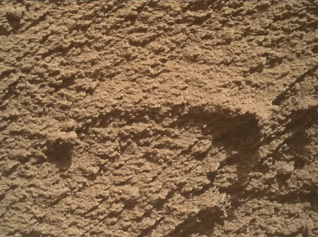 Sol 3798: Mars Hand Lens Imager (MAHLI)