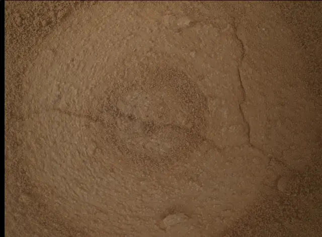 Sol 3798: Mars Hand Lens Imager (MAHLI)