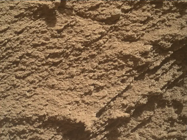 Sol 3799: Mars Hand Lens Imager (MAHLI)