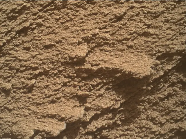 Sol 3799: Mars Hand Lens Imager (MAHLI)