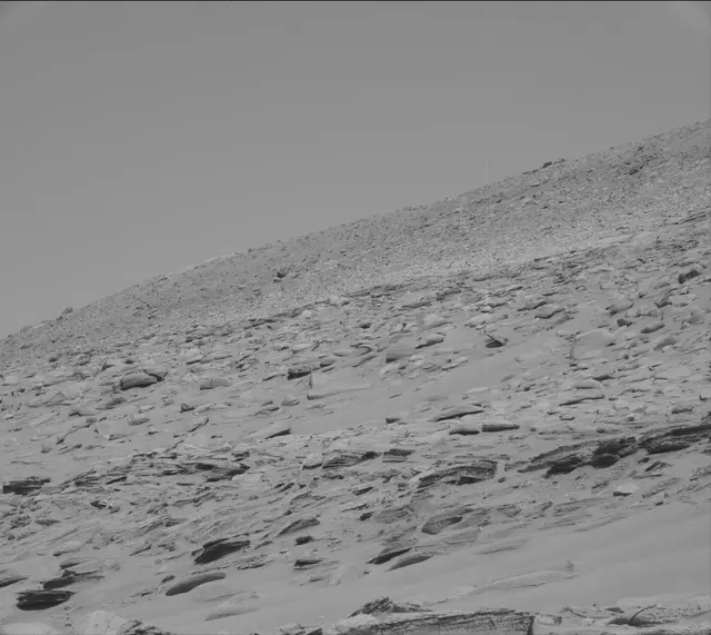 Sol 3800: Mast Camera (Mastcam)