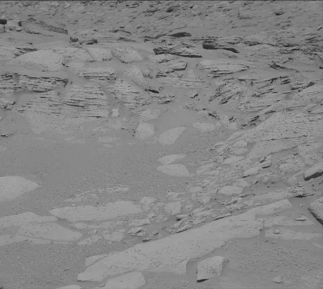Sol 3800: Mast Camera (Mastcam)