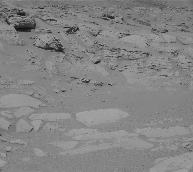 Sol 3800: Mast Camera (Mastcam)