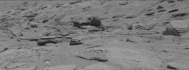 Sol 3800: Mast Camera (Mastcam)