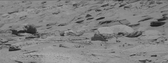 Sol 3800: Mast Camera (Mastcam)