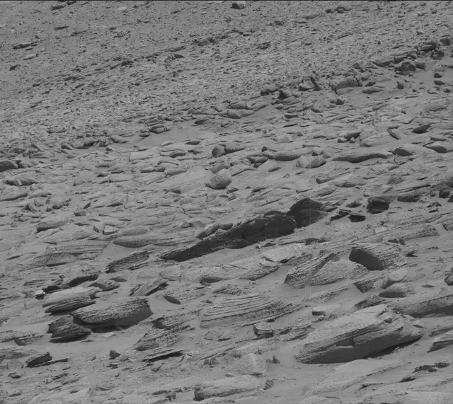 Sol 3800: Mast Camera (Mastcam)