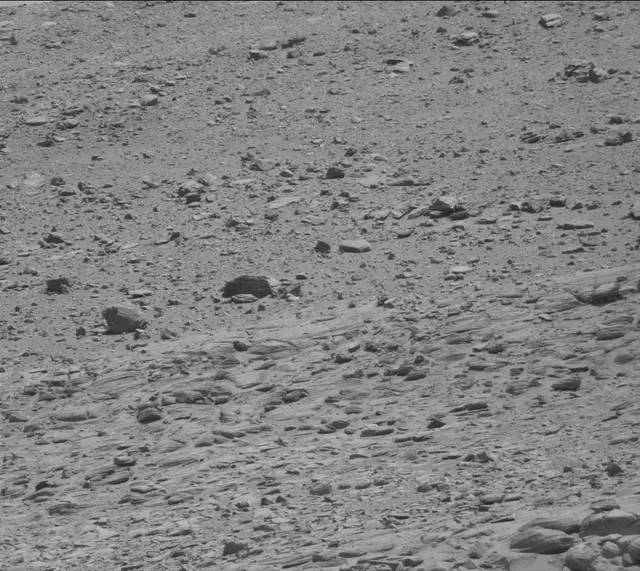 Sol 3800: Mast Camera (Mastcam)